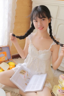 年轻的老师4线在线观看免费